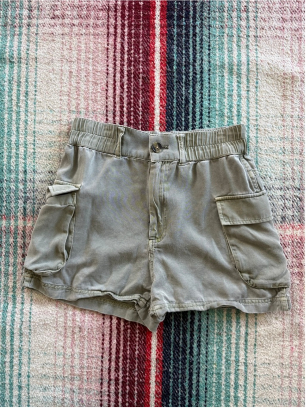 Women's Treasure & Bond Green Cargo Shorts XS